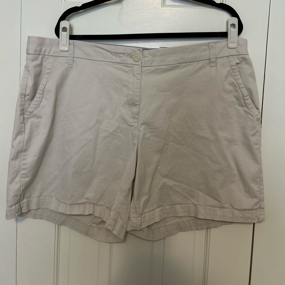 Crown & Ivy shorts
